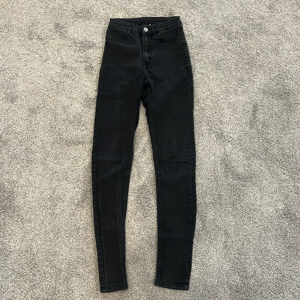 H&M black jeans size 2